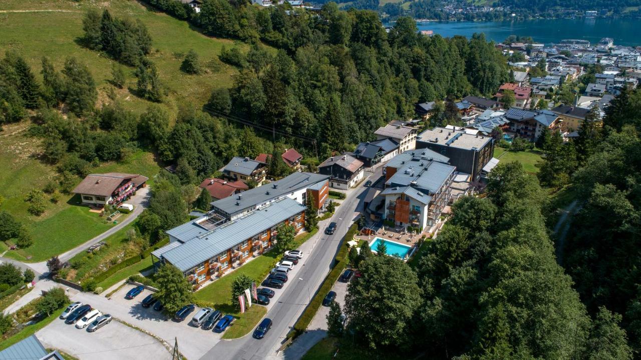 צל-אם-זי Hotel Der Waldhof מראה חיצוני תמונה
