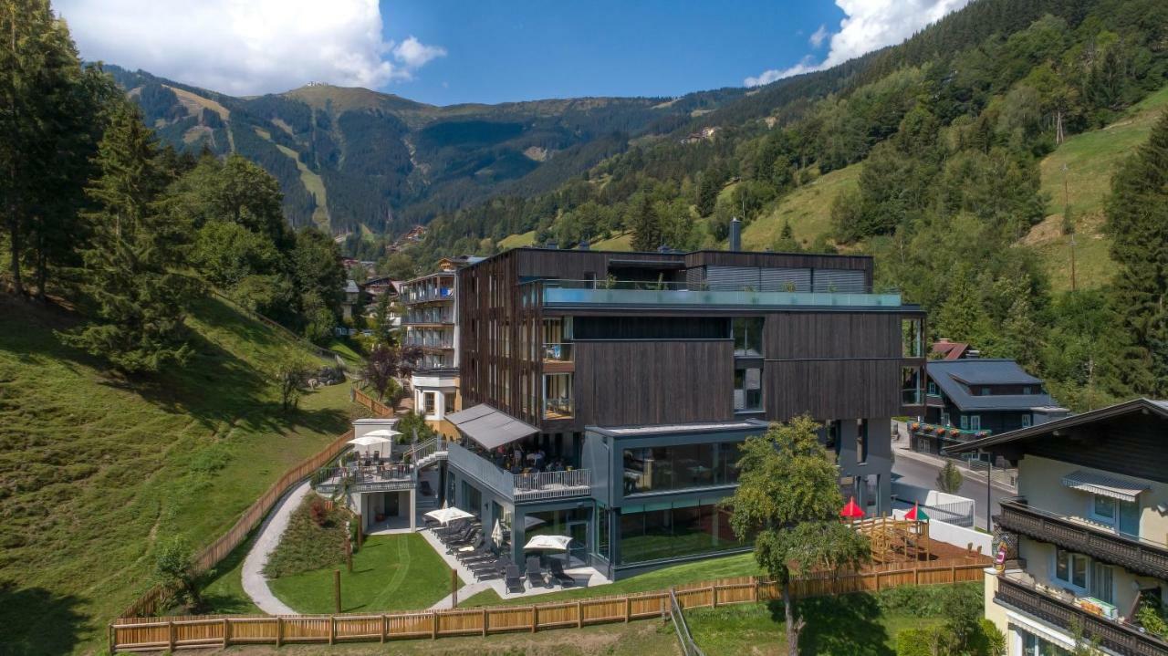 צל-אם-זי Hotel Der Waldhof מראה חיצוני תמונה
